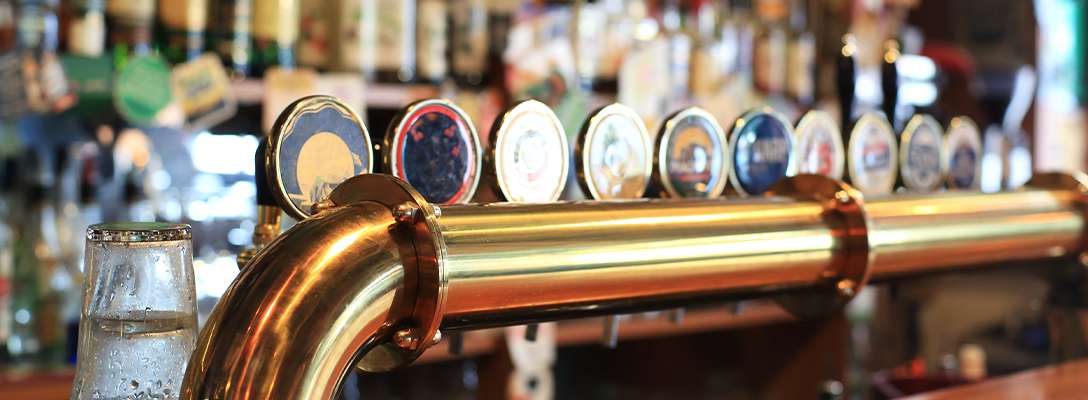 Bar with Tap for Draft Beer in Las Vegas